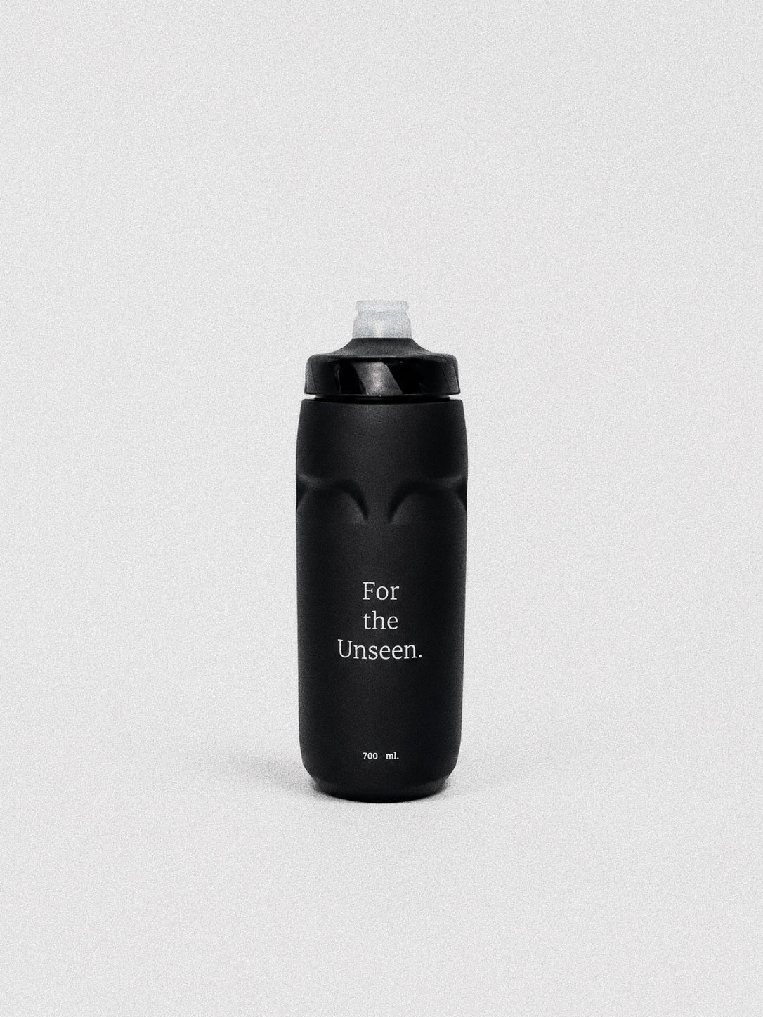 700ml Strive Co. Hydration Bottle